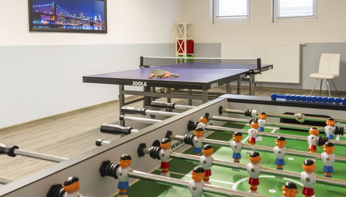Tischtennis und Kicker